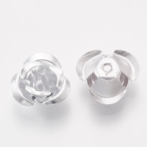 Pack of 100 Aluminium 3 Petal Flower Beads 7 x 4mm Metallic Silver