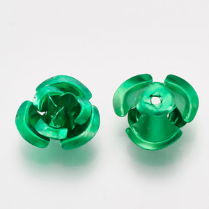 Pack of 100 Aluminium 3 Petal Flower Beads 7 x 4mm Metallic Green