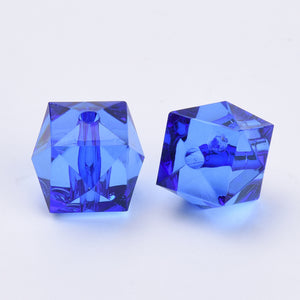 Acrylic Faceted Cube Beads 8mm Pack of 100 – Blue