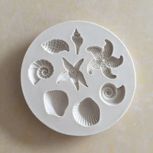 Load image into Gallery viewer, Silicone Resin Mould 67mm Mixed Shell &amp; Starfish