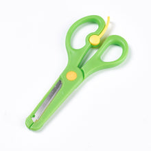 Load image into Gallery viewer, Stainless Steel and ABS Plastic Scissors, Safety Craft Scissors for Kids, Mixed Color, 13.5x6.2cm