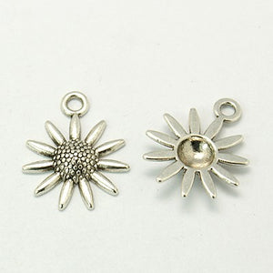 Pack of 10 Tibetan Style Antique Silver 22mm Sunflower Charms
