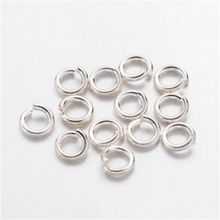 Load image into Gallery viewer, 4mm  x 0.8mm Brass Open Unsoldered  Silver Plated Jump Rings